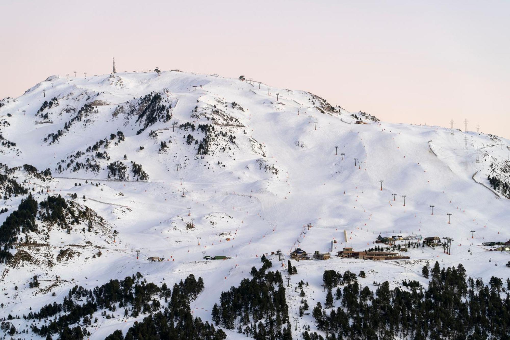 Eurostars La Pleta Hotell Baqueira Beret Exteriör bild